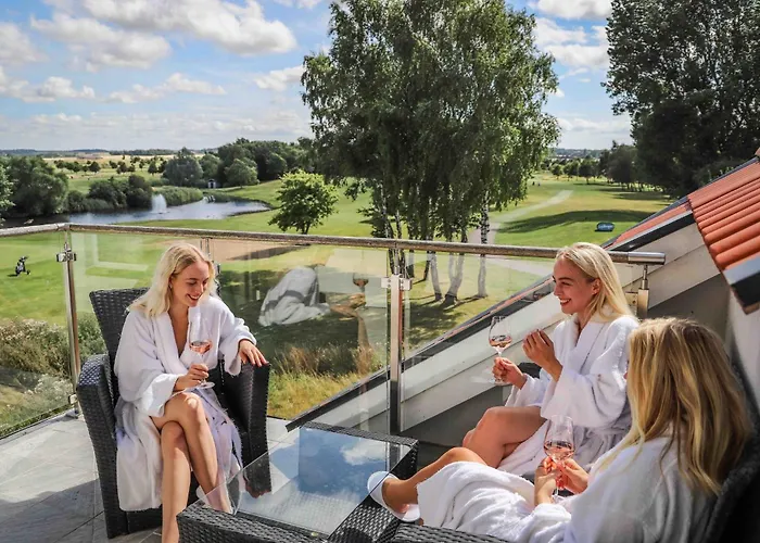 Lydinge Resort